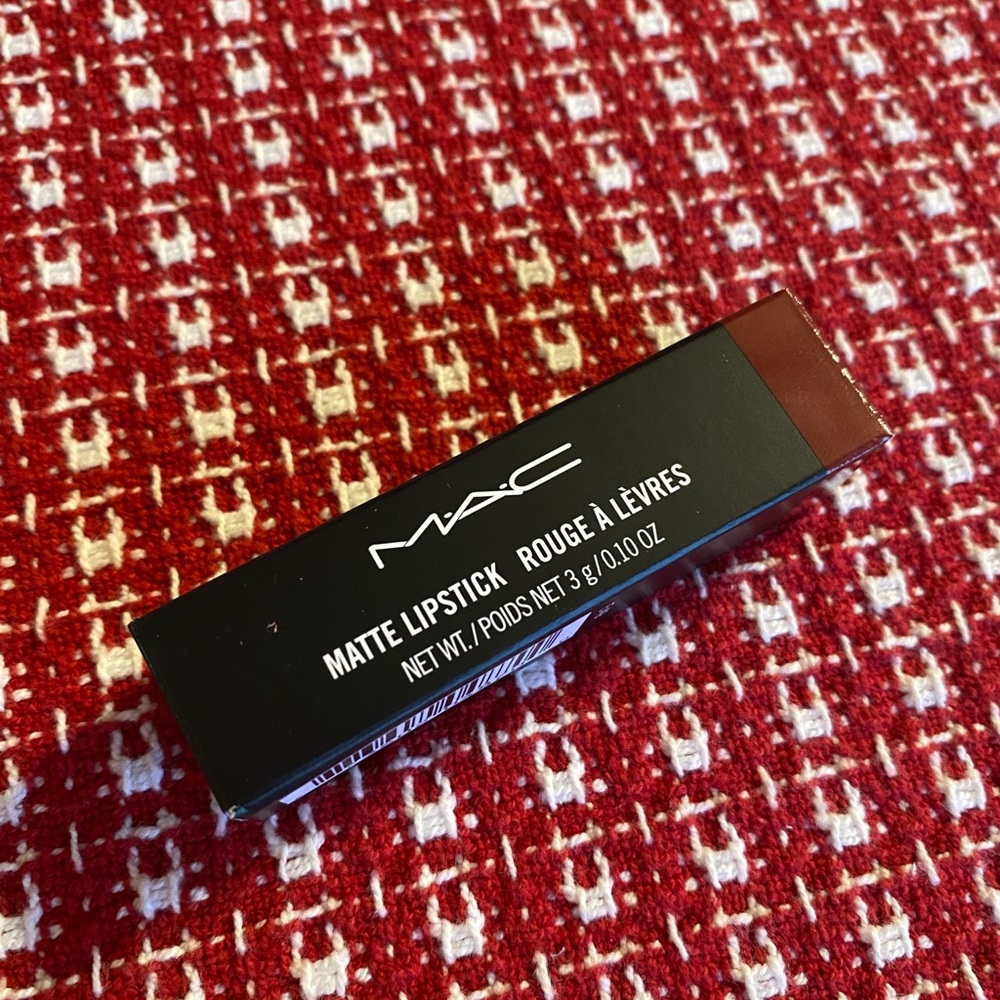 Mac matte lipstick
